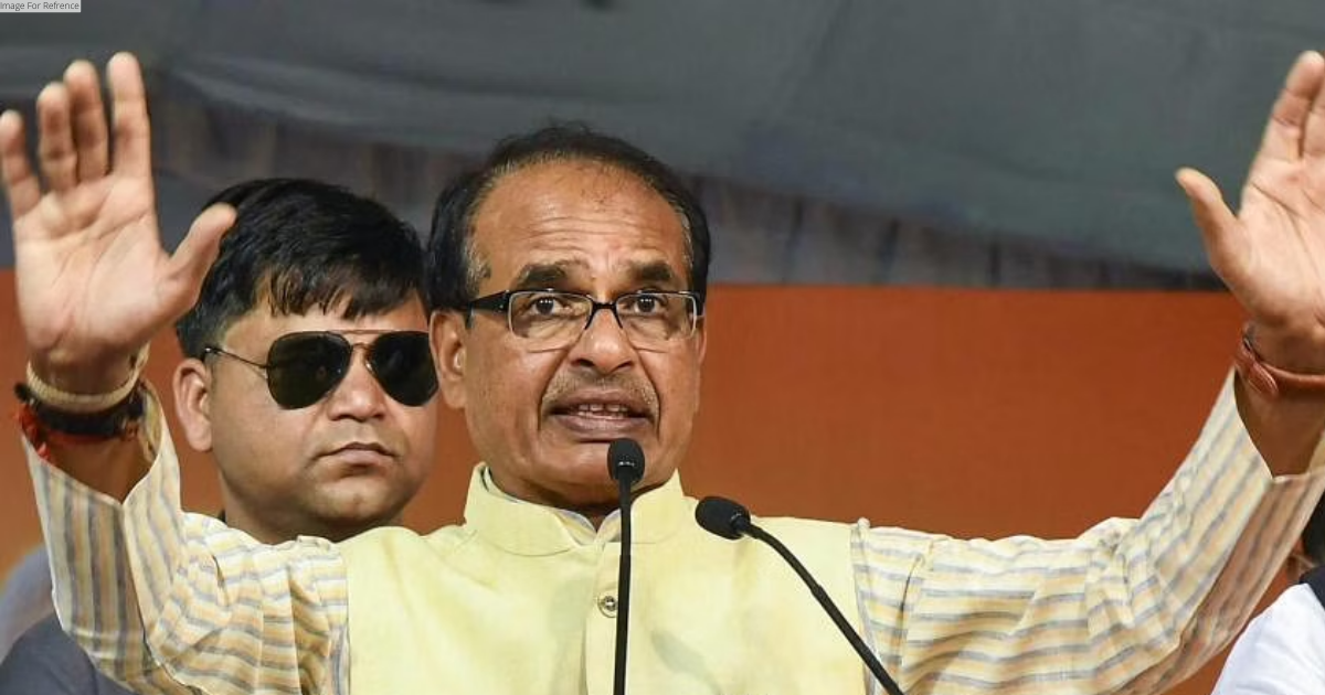 MP CM Chouhan extends greetings on foundation day of Maharashtra and Gujarat